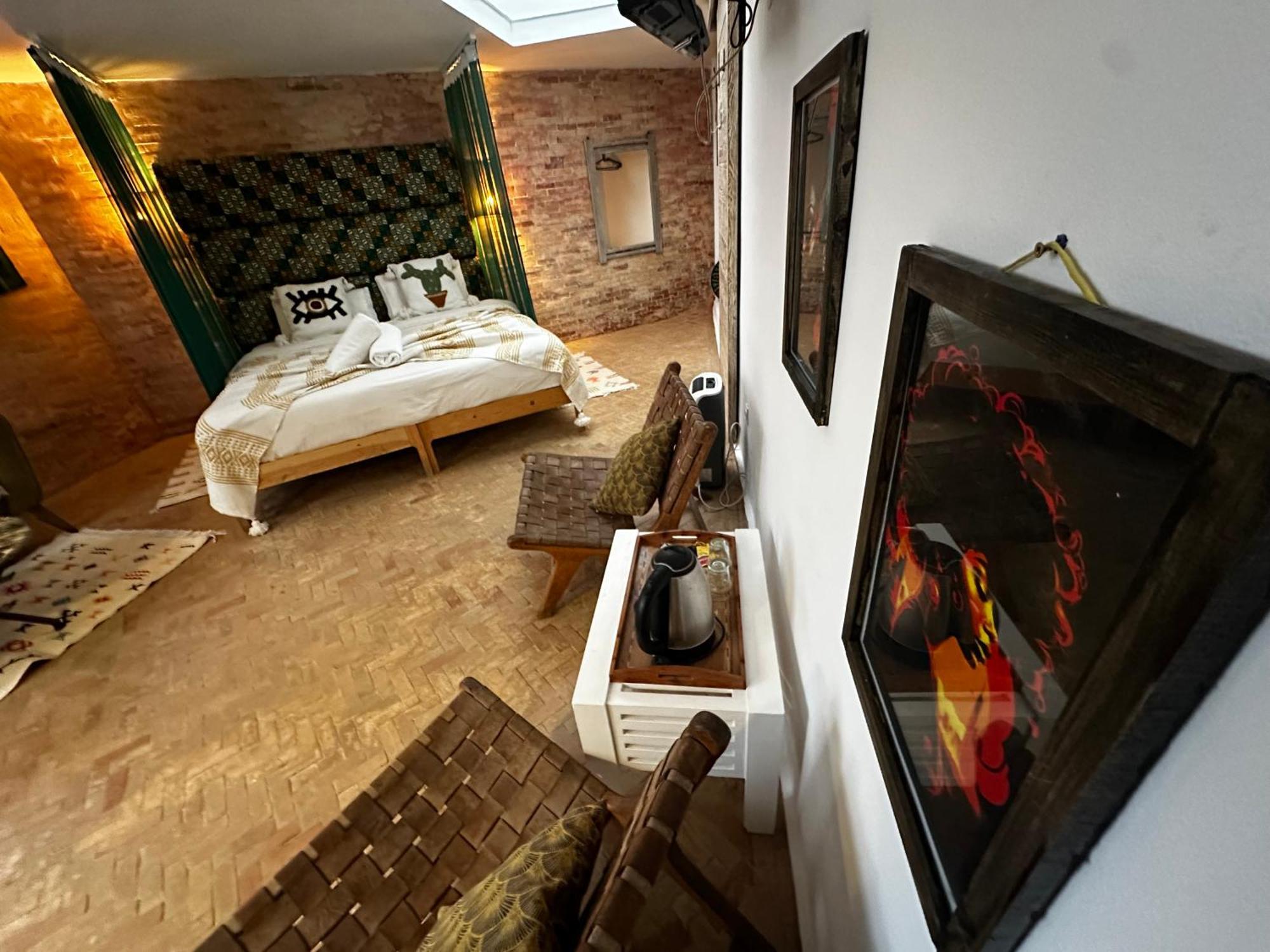Mama Souiri Hotel Ес-Сувейра Екстер'єр фото